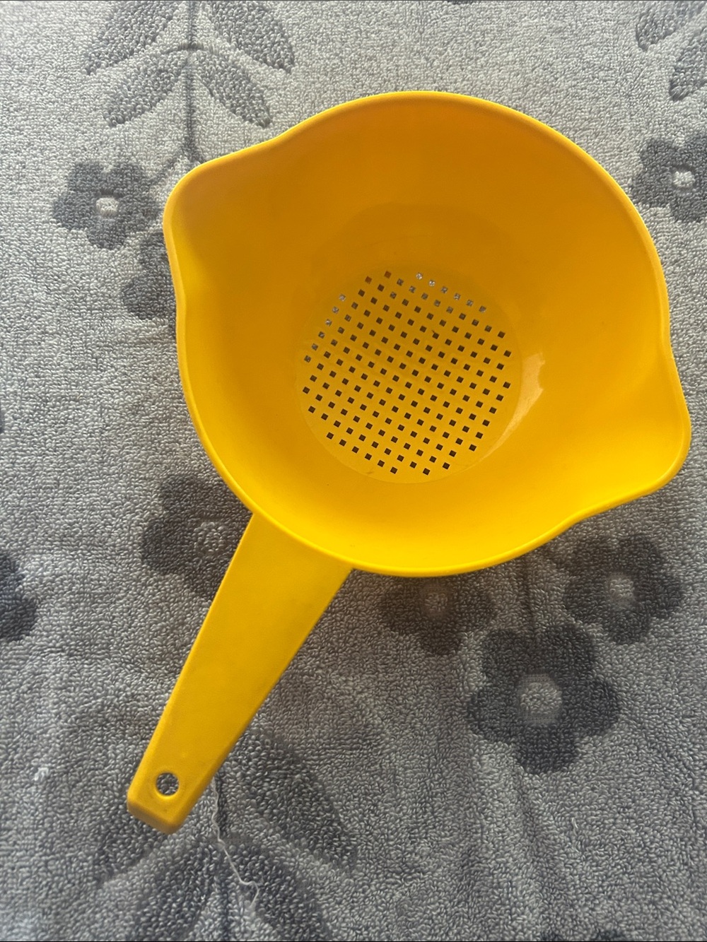 Vintage Tupperware Bright Yellow Plastic Handled Strainer